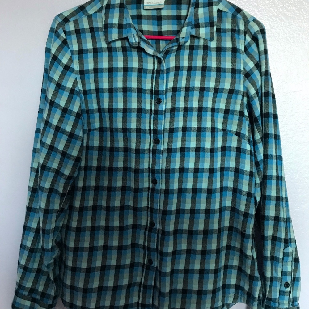 Columbia Long Sleeve Blue Black Plaid Flannel